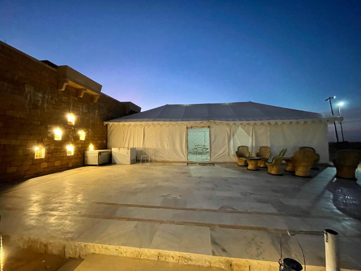 Wild Heritage Desert Camp Hotel Джайсалмер Екстериор снимка
