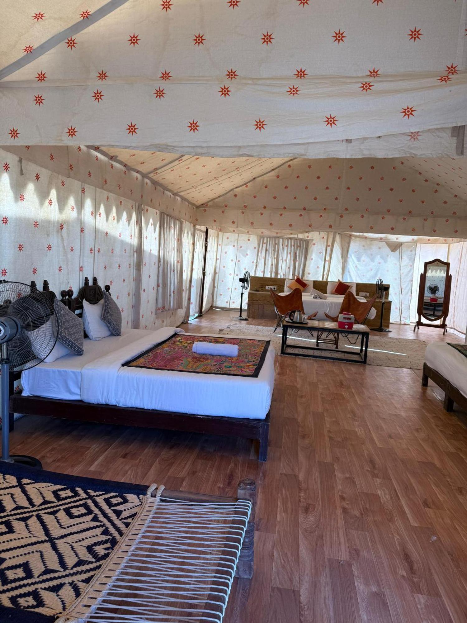 Wild Heritage Desert Camp Hotel Джайсалмер Екстериор снимка